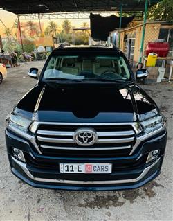 تويوتا لاندكروزر